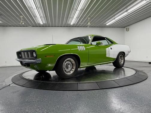 Green 1971 Plymouth Cuda