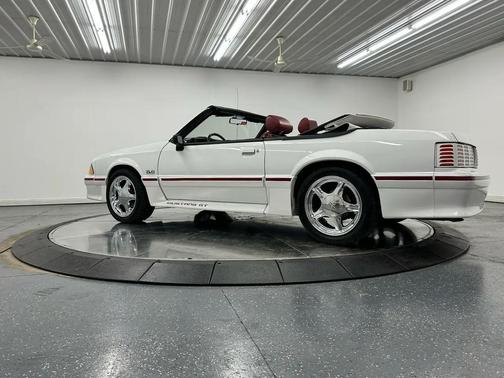 1988 Ford Mustang GT