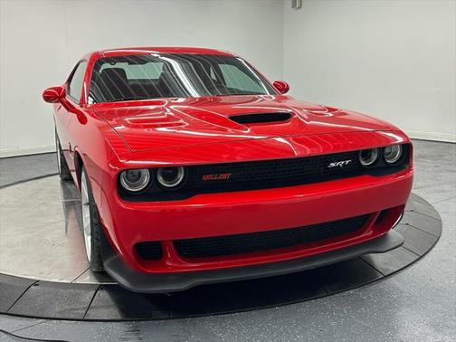 2015 Dodge Challenger SRT Hellcat