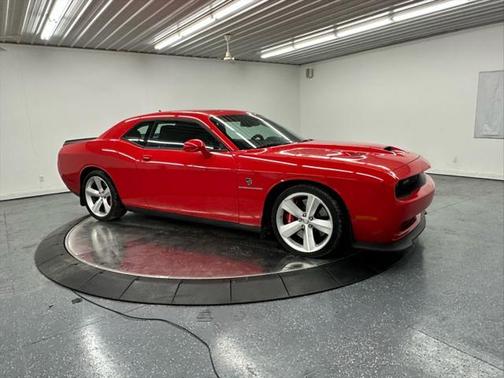 2015 Dodge Challenger SRT Hellcat