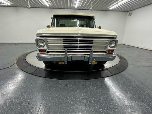 1969 Ford F100 Base