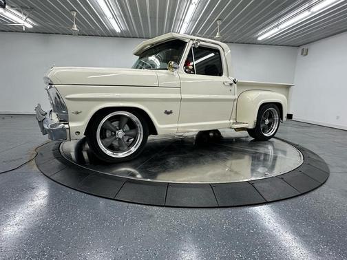 1969 Ford F100 Base