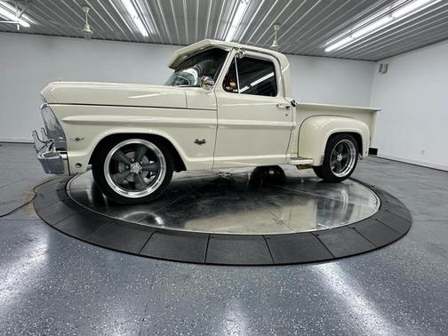 1969 Ford F100 Base