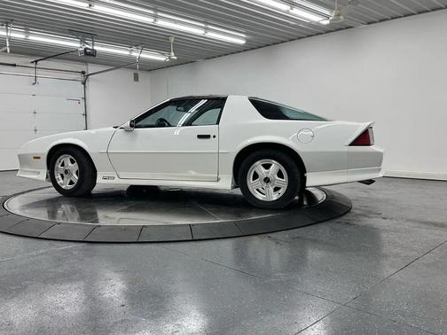 White 1991 Chevrolet Camaro RS