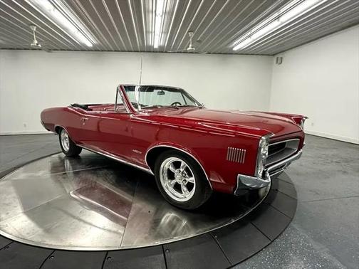1966 Pontiac LeMans 