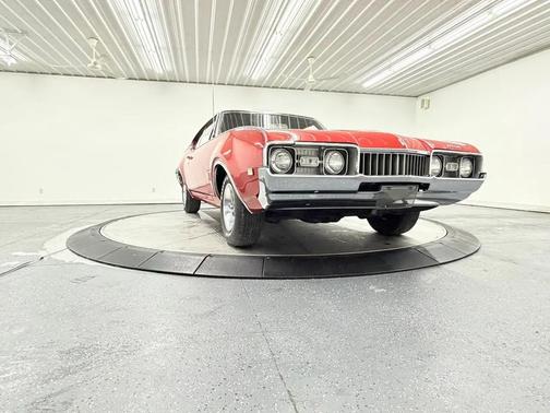 Red 1968 Oldsmobile Cutlass 2dr Coupe Supreme