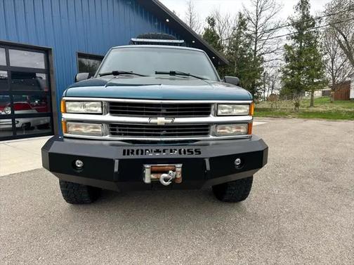 1995 Chevrolet Tahoe Base