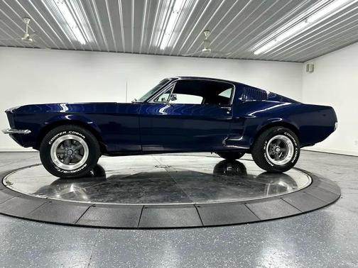 1967 Ford Mustang Base