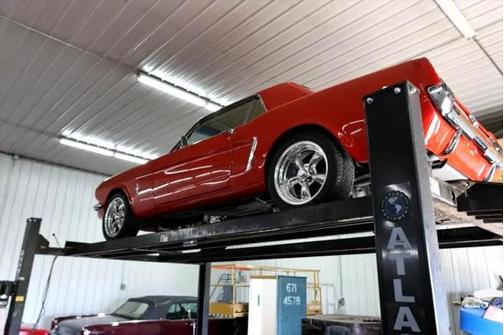 1965 Ford Mustang Base