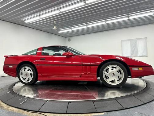 1988 Chevrolet Corvette Base