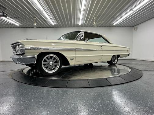 1964 Ford Galaxie 500 XL Base