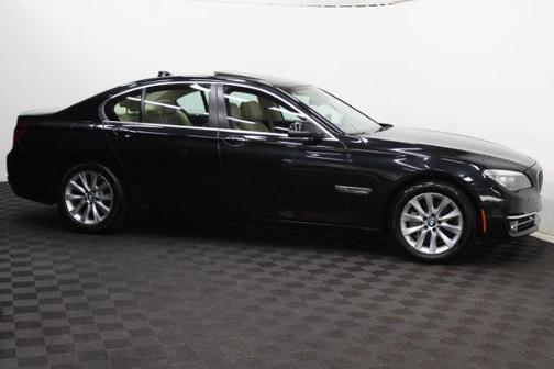 2014 BMW 740 Luxury