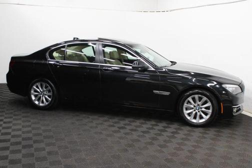 2014 BMW 740 Luxury