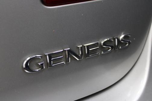2012 Hyundai Genesis 3.8