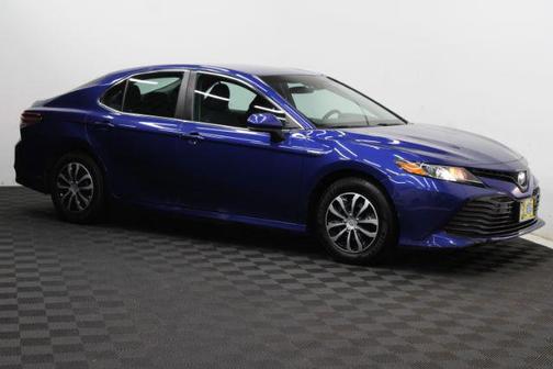 2018 Toyota Camry Hybrid XLE