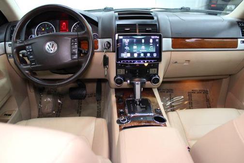 2010 Volkswagen Touareg V6 TDI