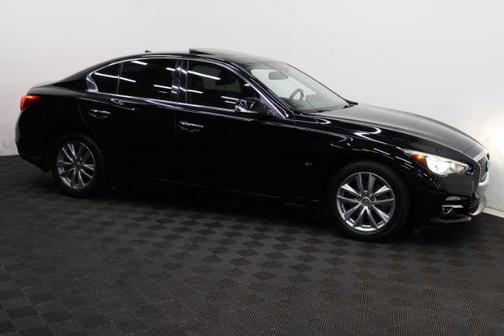 2015 INFINITI Q50 Premium