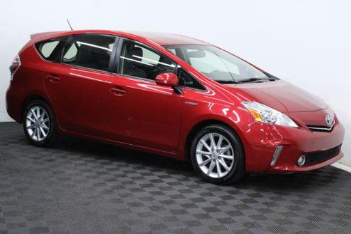 2013 Toyota Prius v Five
