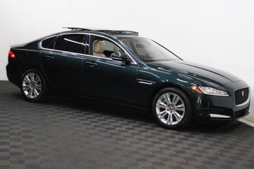 2016 Jaguar XF 35t Premium