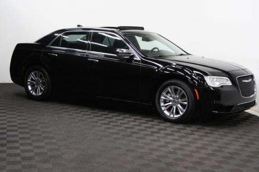 2015 Chrysler 300 Limited