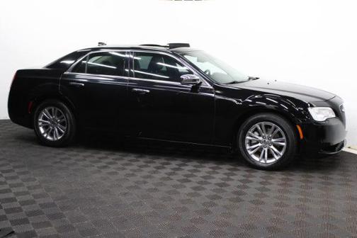 2015 Chrysler 300 Limited