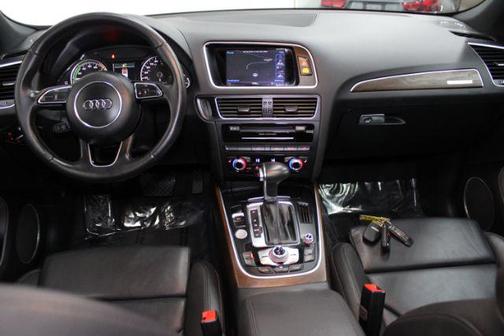 2015 Audi Q5 hybrid 2.0T Prestige