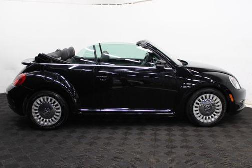 2016 Volkswagen Beetle 1.8T S