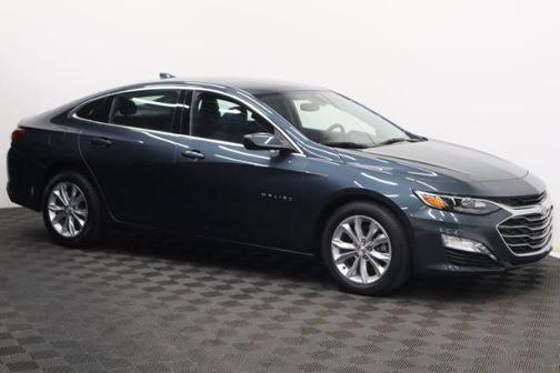 Photo 1 of 25 of 2020 Chevrolet Malibu LT