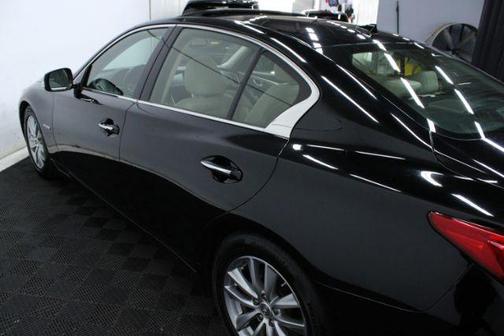 2014 INFINITI Q50 Hybrid Premium