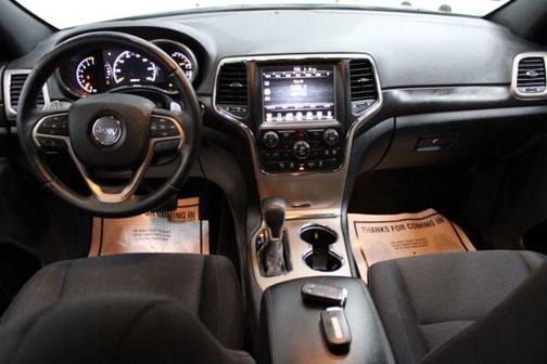 2016 Jeep Grand Cherokee Laredo