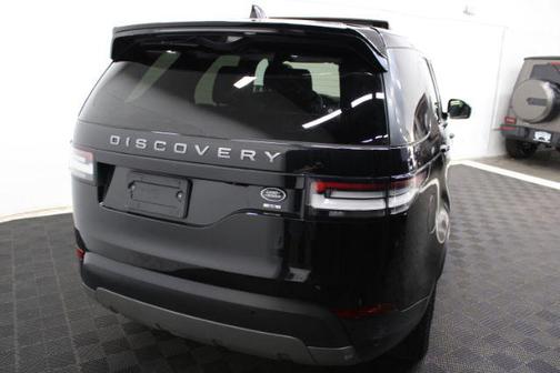 2020 Land Rover Discovery SE