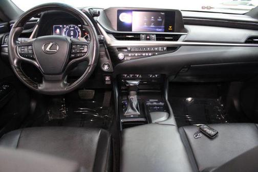 2021 Lexus ES 250 Base
