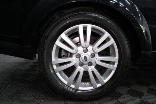 2011 Land Rover LR4 Base