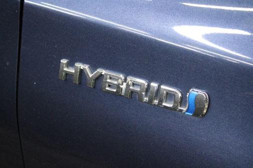 2017 Toyota Camry Hybrid XLE