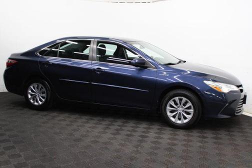 2017 Toyota Camry Hybrid XLE