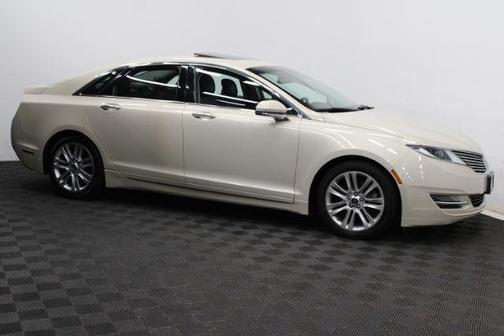 2016 Lincoln MKZ Base