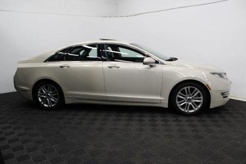 2016 Lincoln MKZ Base