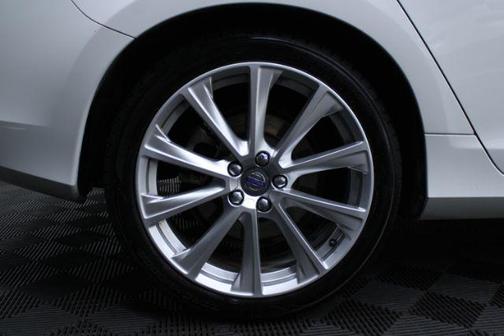 2016 Volvo S60 Inscription T5 Drive-E Platinum