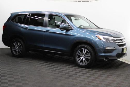 2017 Honda Pilot EX