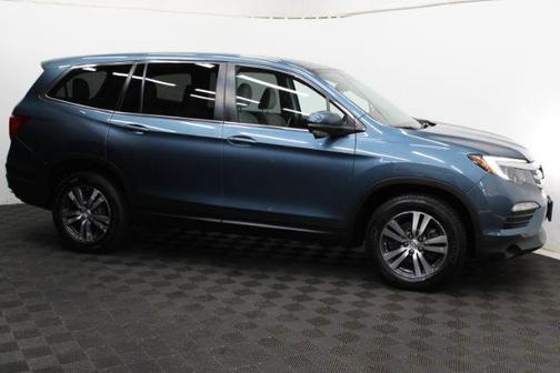 2017 Honda Pilot EX
