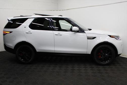 2020 Land Rover Discovery SE