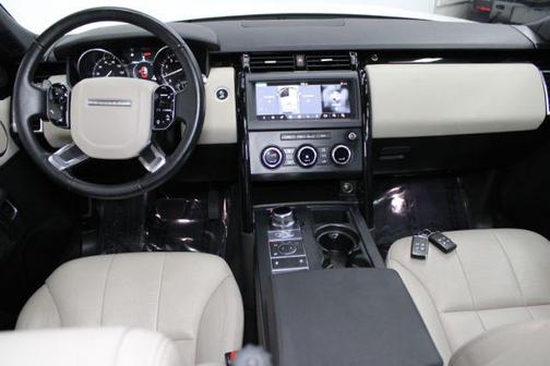 2020 Land Rover Discovery SE