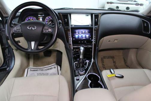 2014 INFINITI Q50 Premium