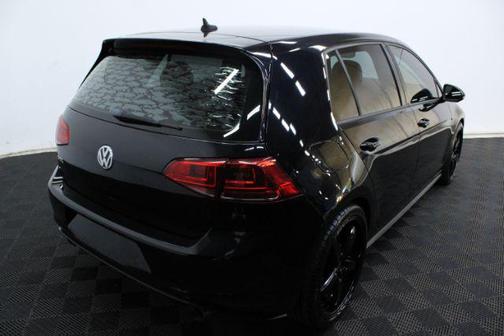 2017 Volkswagen Golf GTI 2.0T S 4-Door