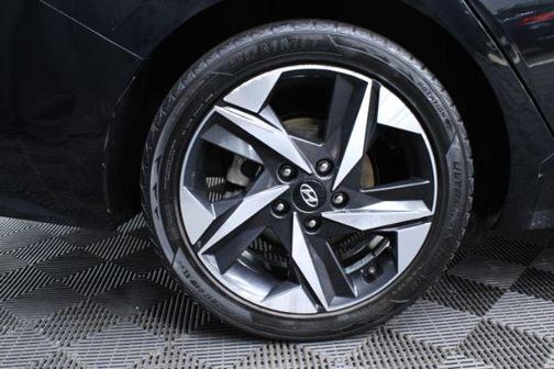 2021 Hyundai ELANTRA Limited