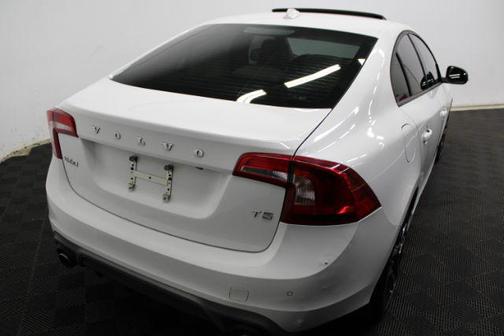 2018 Volvo S60 T5 Dynamic