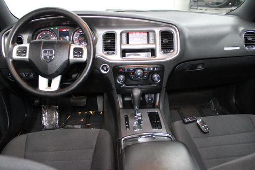 2013 Dodge Charger SE