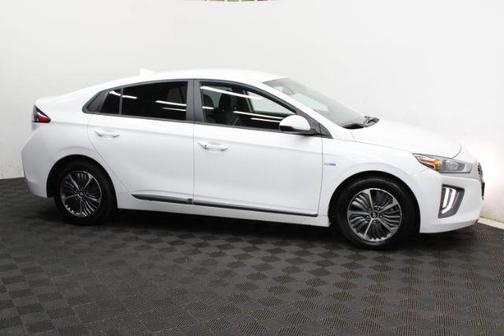 2020 Hyundai IONIQ Plug-In Hybrid SE