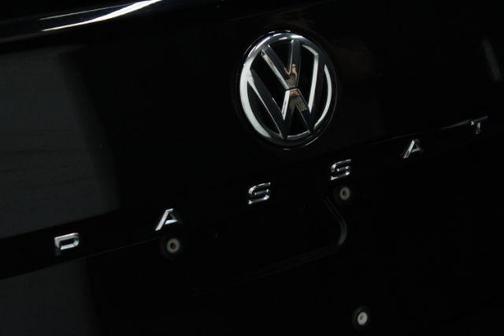2020 Volkswagen Passat 2.0T R-Line