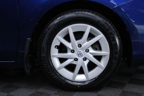 2013 Toyota Prius v Three